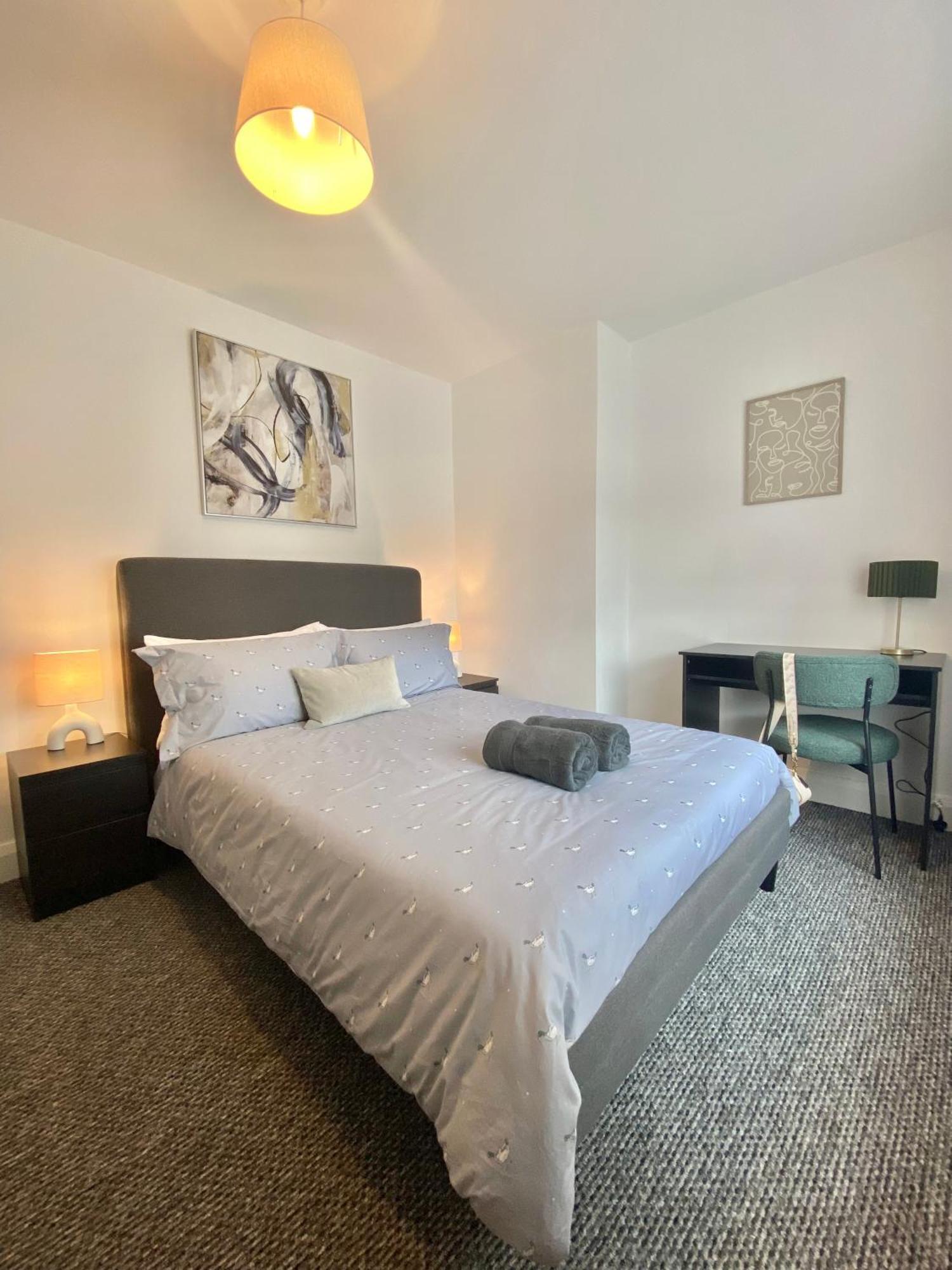 Appartamento Bailey'S Townhouse Belfast Esterno foto