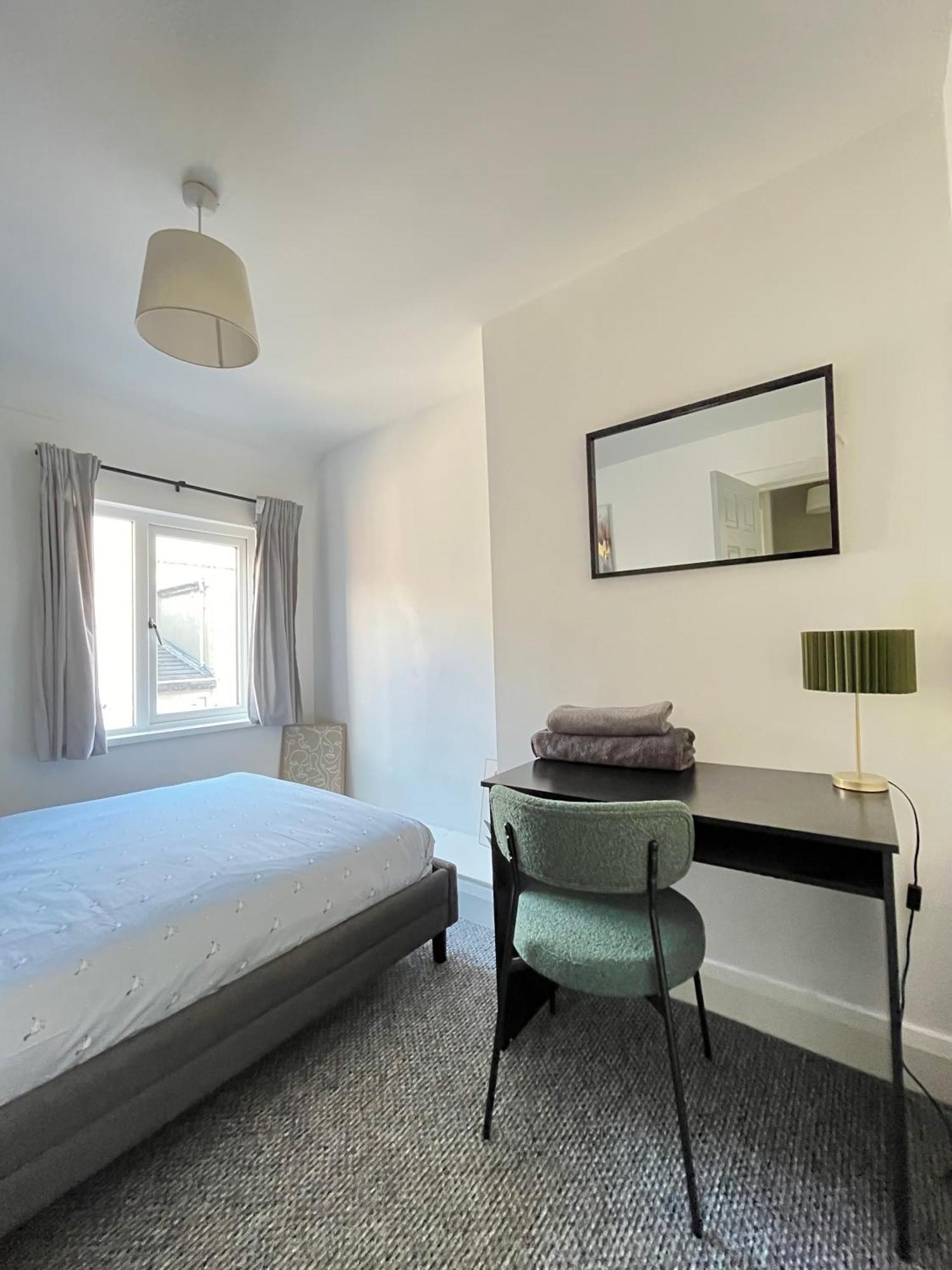 Appartamento Bailey'S Townhouse Belfast Esterno foto